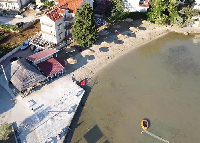 Kraj 3460e 아파트 *